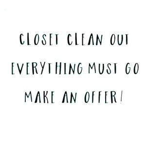 ⚡️Moving! Need to clear out closet!⚡️